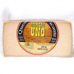 Queso Añejo Picante "Número...