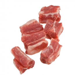 Costilla carnuda troceada